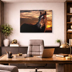 cuadro canvas vida salvaje silueta de caballo al atardecer horizontal