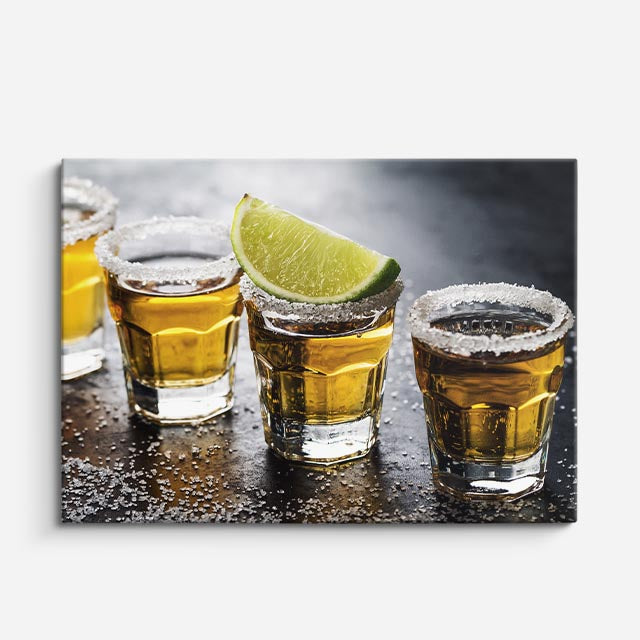 cuadro canvas cócteles y licores shots con limon horizontal