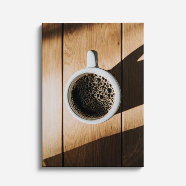 cuadro canvas espresso con luz natural estilo minimalista