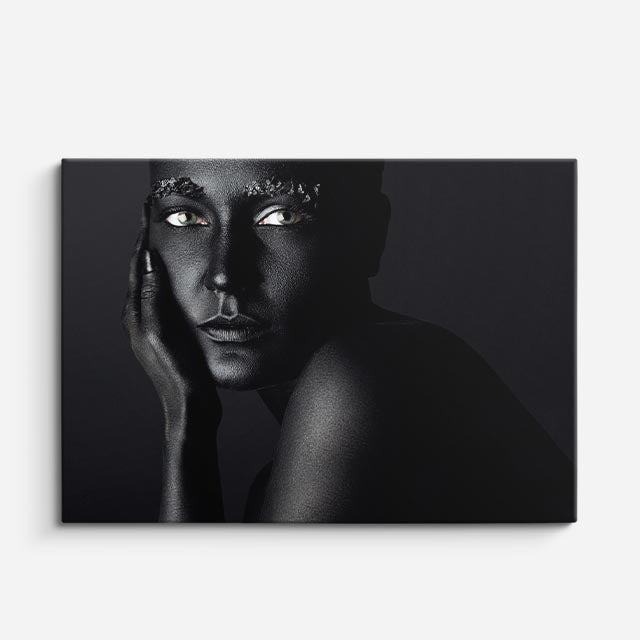 cuadro canvas retrato sobrio luz interior estilo contemporáneo