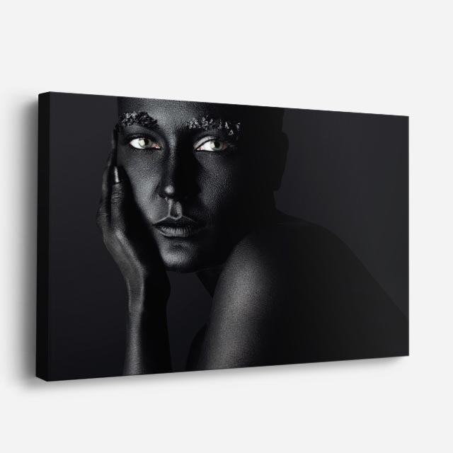 cuadro canvas retrato sobrio luz interior estilo contemporáneo