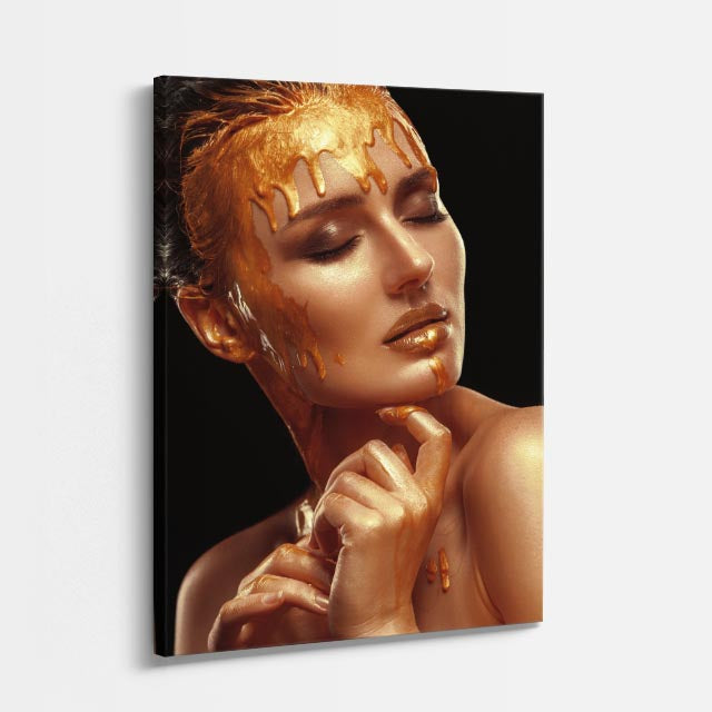 cuadro canvas expresión artística humana brillo dorado suave estilo contemporáneo