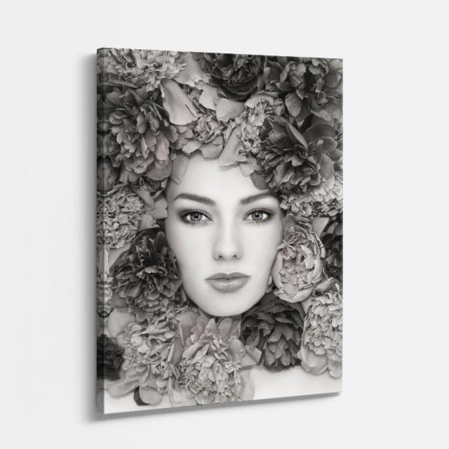 cuadro canvas floral y botanico rostro de petalos estilo contemporaneo