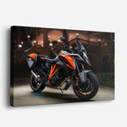 cuadro canvas vehículos ktm naranja bajo las luces horizontal
