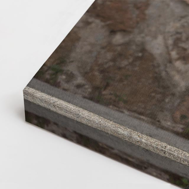 cuadro canvas vehículos monster blanca muro de piedra horizontal