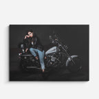 cuadro canvas vehículos piloto femenina chopper negra horizontal