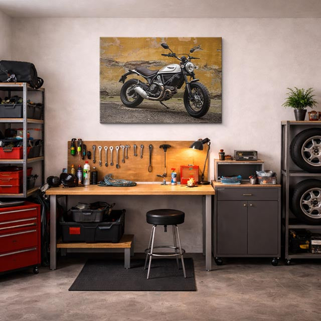cuadro canvas vehículos scrambler gris suelo de madera horizontal