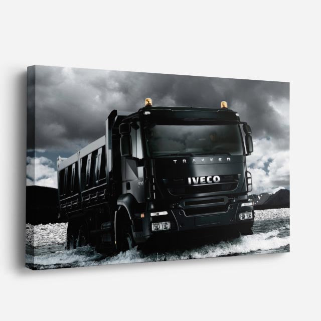 cuadro canvas vehículos iveco negro tormenta dramática horizontal