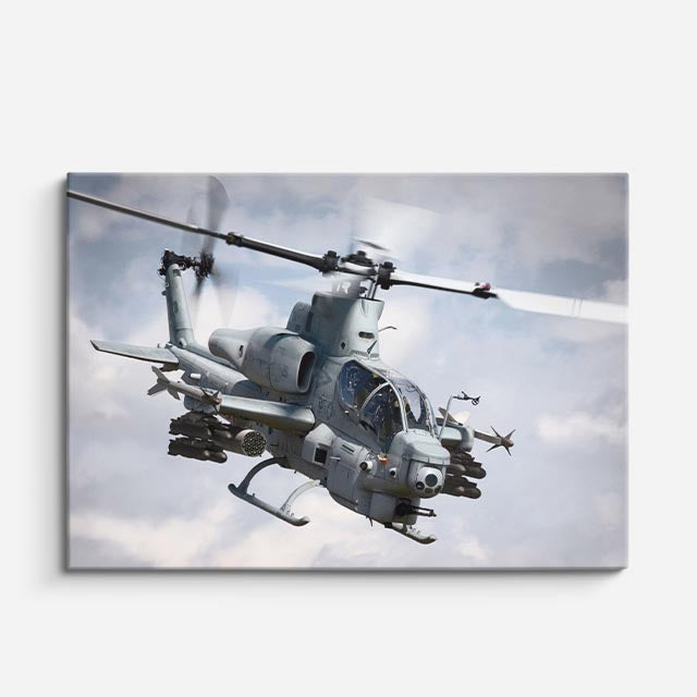 cuadro canvas vehículos apache gris cielo nublado horizontal