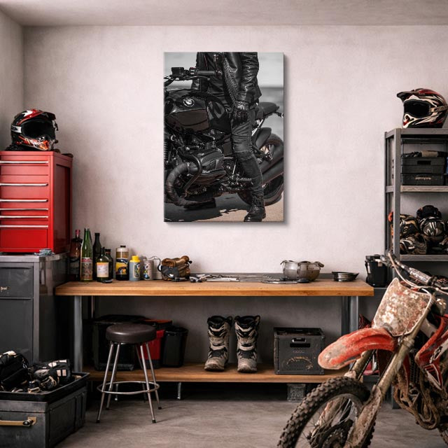 cuadro canvas vehículos bmw negra vista lateral bosque vertical