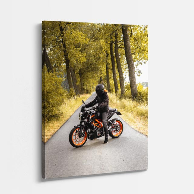 cuadro canvas vehículos piloto ktm ruta bosque vertical
