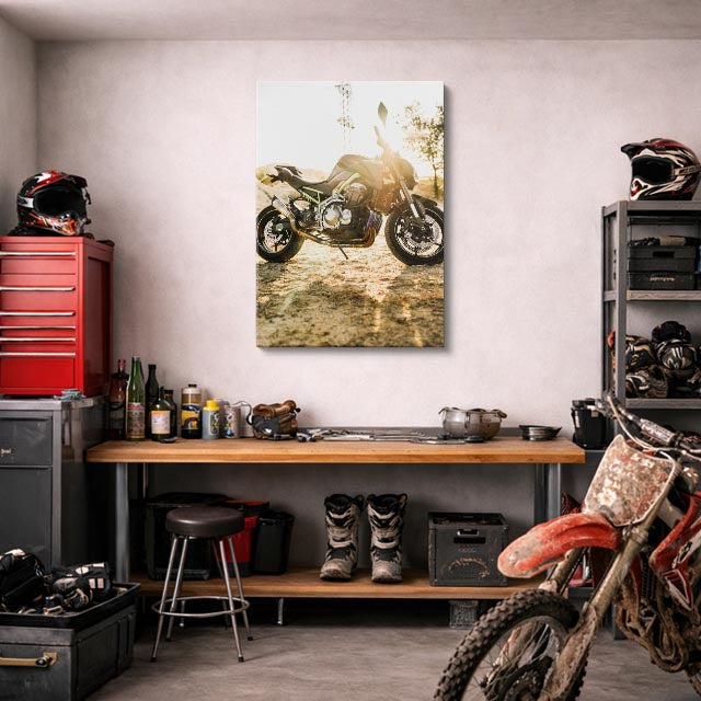 cuadro canvas vehículos scrambler café atardecer dorado vertical