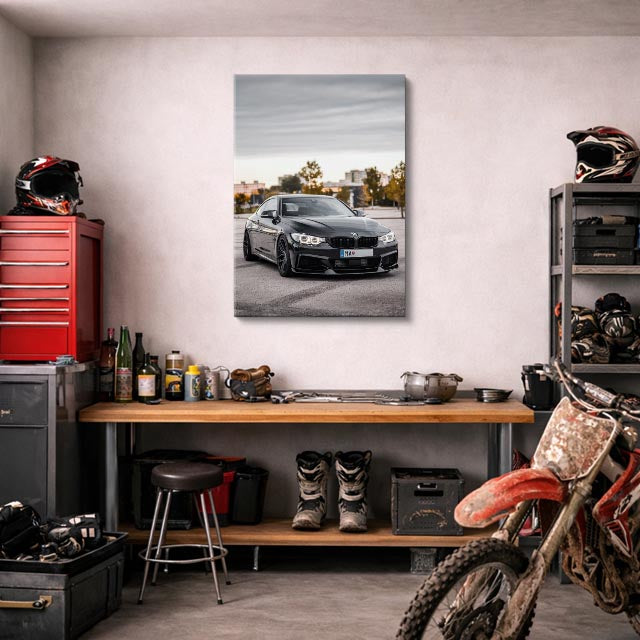 cuadro canvas vehículos bmw gris atardecer vertical