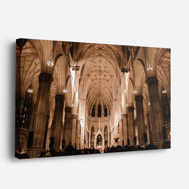 cuadro canvas religión cristiana interior catedral gótica oscura horizontal