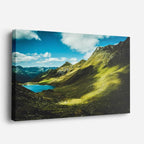 cuadro canvas bosques y naturaleza lago azul entre montañas verdes horizontal