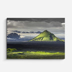 cuadro canvas bosques y naturaleza volcán negro lago oscuro horizontal