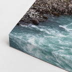 cuadro canvas bosques y naturaleza río entre rocas antiguas horizontal