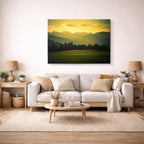 cuadro canvas bosques y naturaleza montaña verde atardecer amarillo horizontal