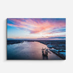 cuadro canvas cielo y noche muelle atardecer reflejos teal horizontal