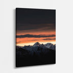 cuadro canvas cielo y noche montañas nevadas atardecer rojo vertical