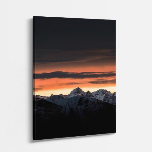cuadro canvas cielo y noche montañas nevadas atardecer rojo vertical