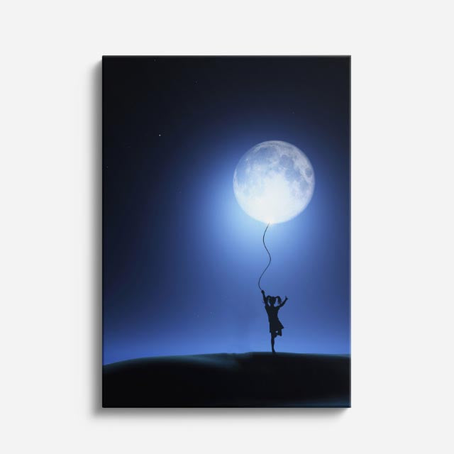 cuadro canvas cielo y noche niña con globo luna azul vertical