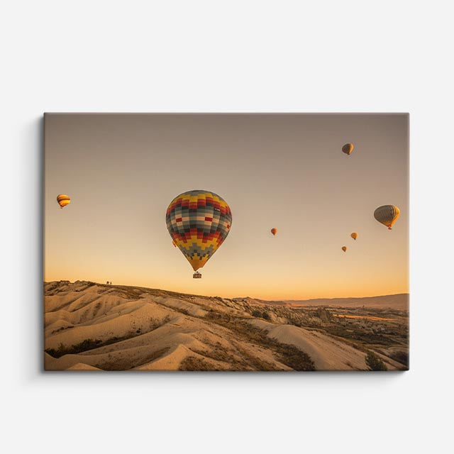 cuadro canvas desierto globos aerostáticos desierto dorado horizontal