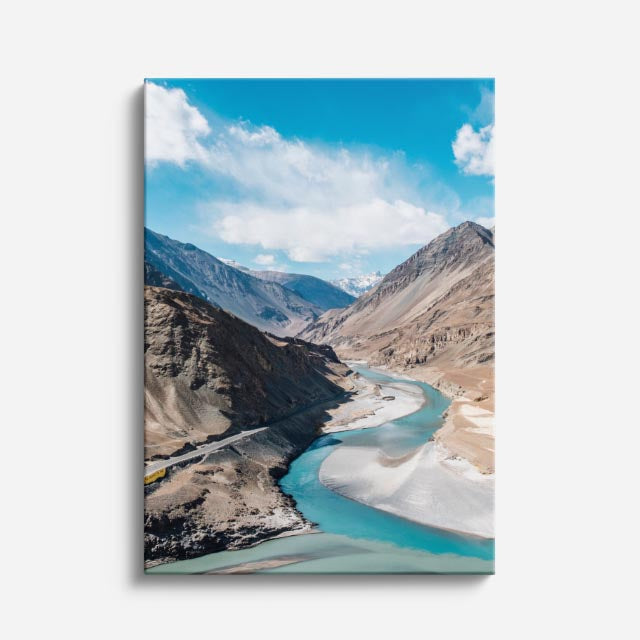 cuadro canvas desierto río turquesa valle árido vertical