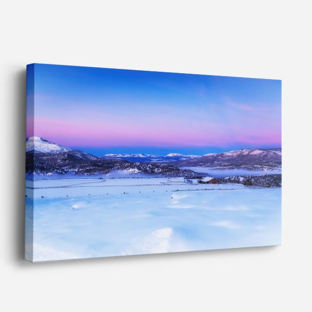 cuadro canvas montañas y nieve valle nevado atardecer rosa lila horizontal