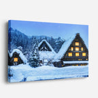 cuadro canvas montañas y nieve pueblo japonés nevado iluminado horizontal