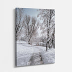 cuadro canvas montañas y nieve árbol solitario campo nevado vertical