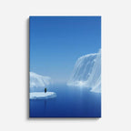 cuadro canvas montañas y nieve iceberg azul figura humana vertical