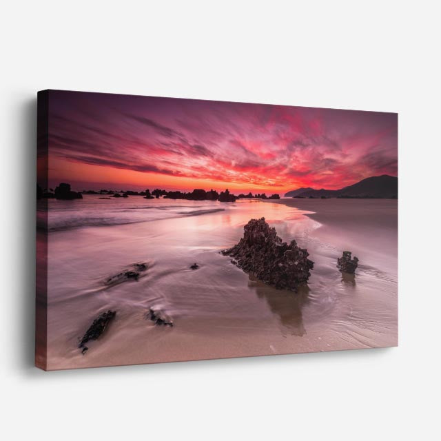 cuadro canvas mar y playa playa roca atardecer rosa horizontal