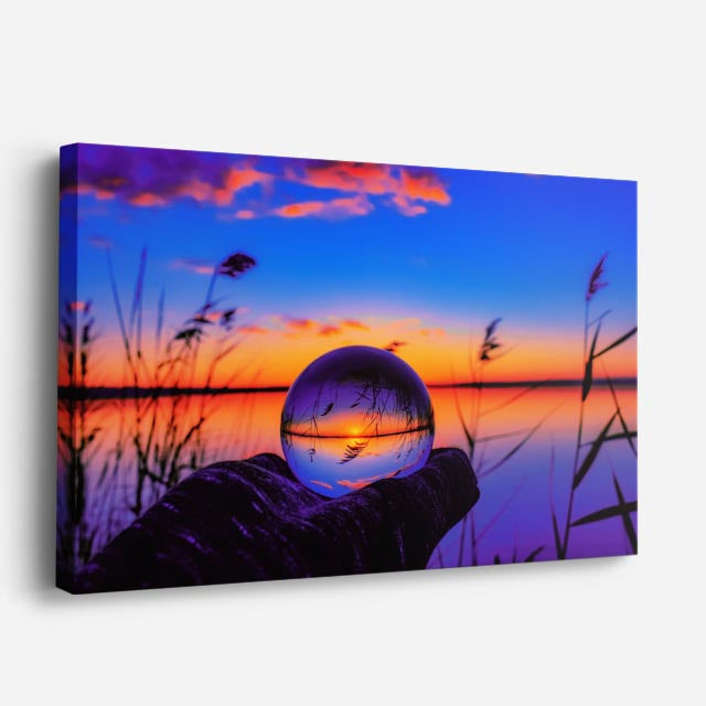 cuadro canvas mar y playa bola cristal atardecer violeta horizontal