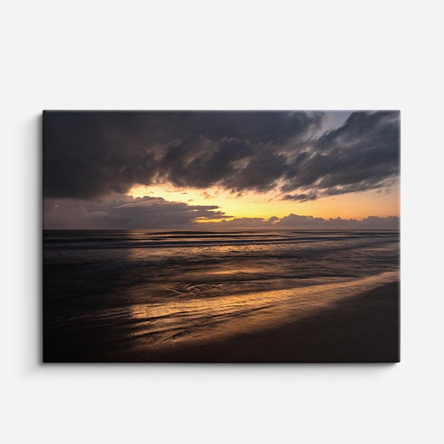 cuadro canvas mar y playa playa arena atardecer nublado horizontal