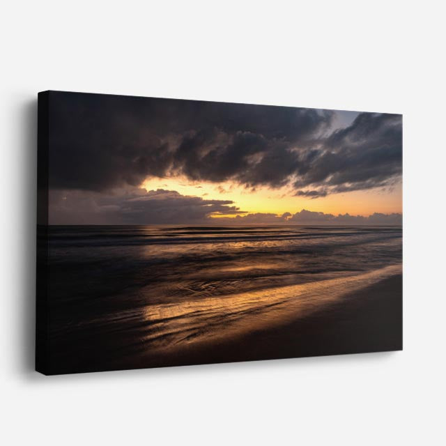 cuadro canvas mar y playa playa arena atardecer nublado horizontal