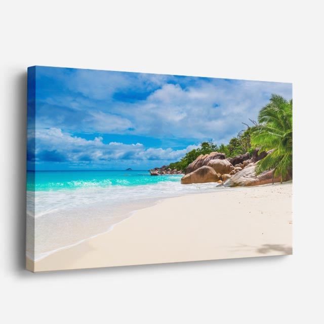 cuadro canvas mar y playa playa tropical arena blanca rocas horizontal