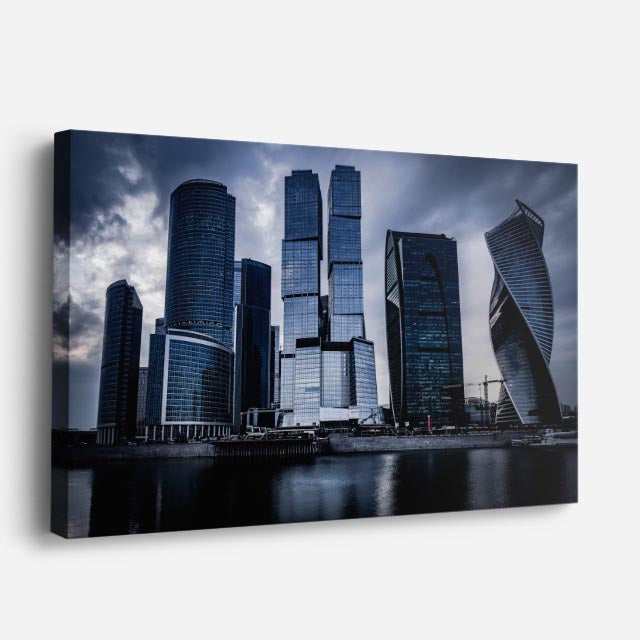 Cuadro canvas Moscu City Torres Oscuras - Ciudades Urbano y Arquitectura - Vista Perspectiva