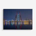 Cuadro canvas Barein Skyline Nocturno Reflejado - Ciudades Urbano y Arquitectura - Vista Frente