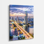 Cuadro canvas Ciudad Skyline Nocturna Dorada - Ciudades Urbano y Arquitectura - Vista Perspectiva